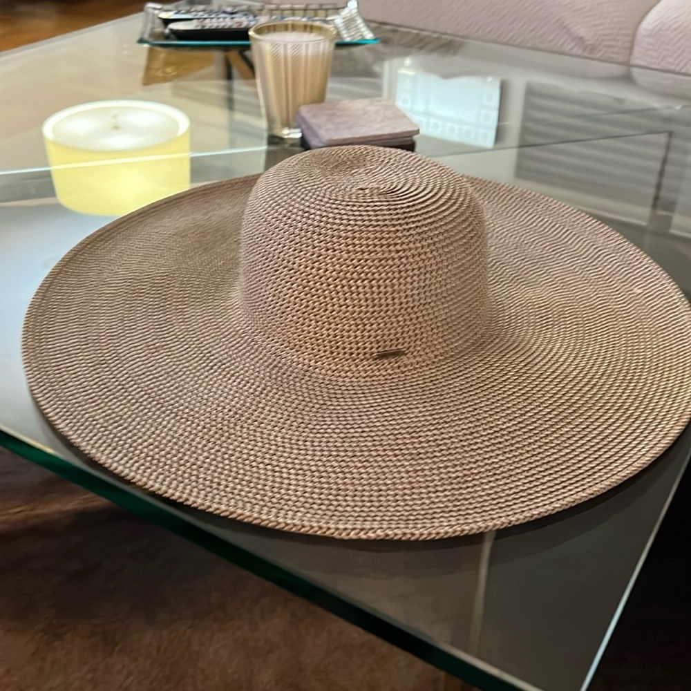 Super Floppy Packable Sun Hat